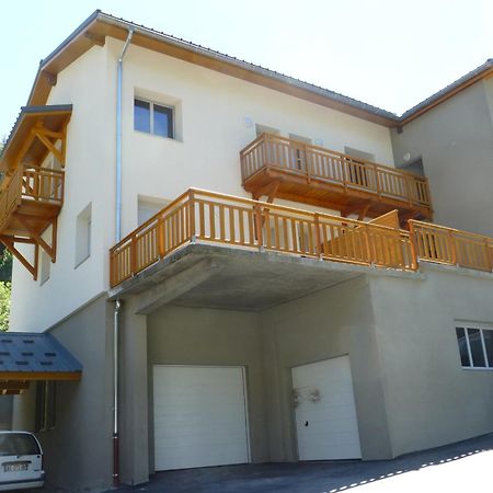 Appartement Neuf 2* Au Centre De Brides Avec Terrasse, Proche Telecabines Et Commerces - Fr-1-512-41 Exterior foto