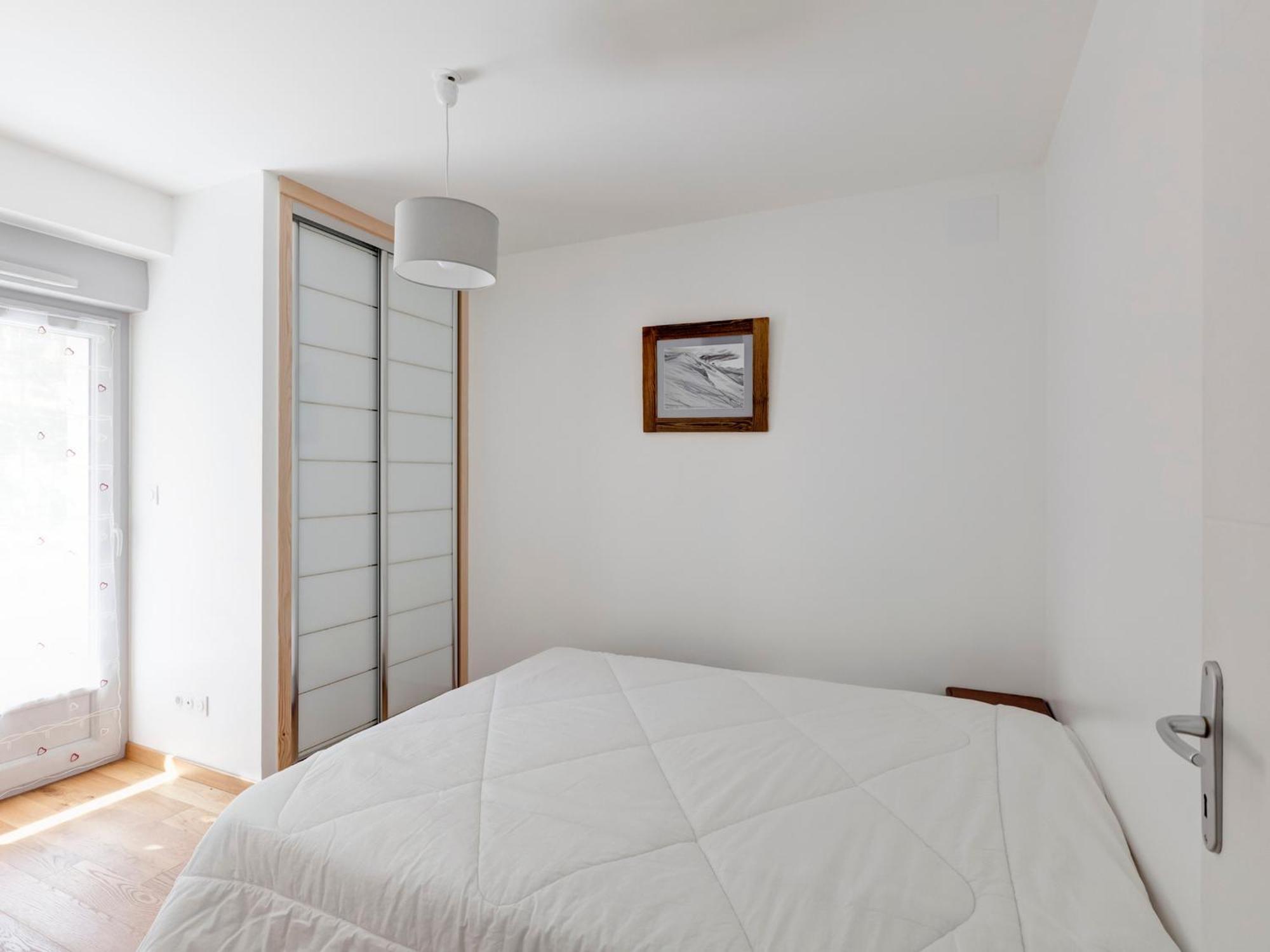 Appartement Neuf 2* Au Centre De Brides Avec Terrasse, Proche Telecabines Et Commerces - Fr-1-512-41 Exterior foto