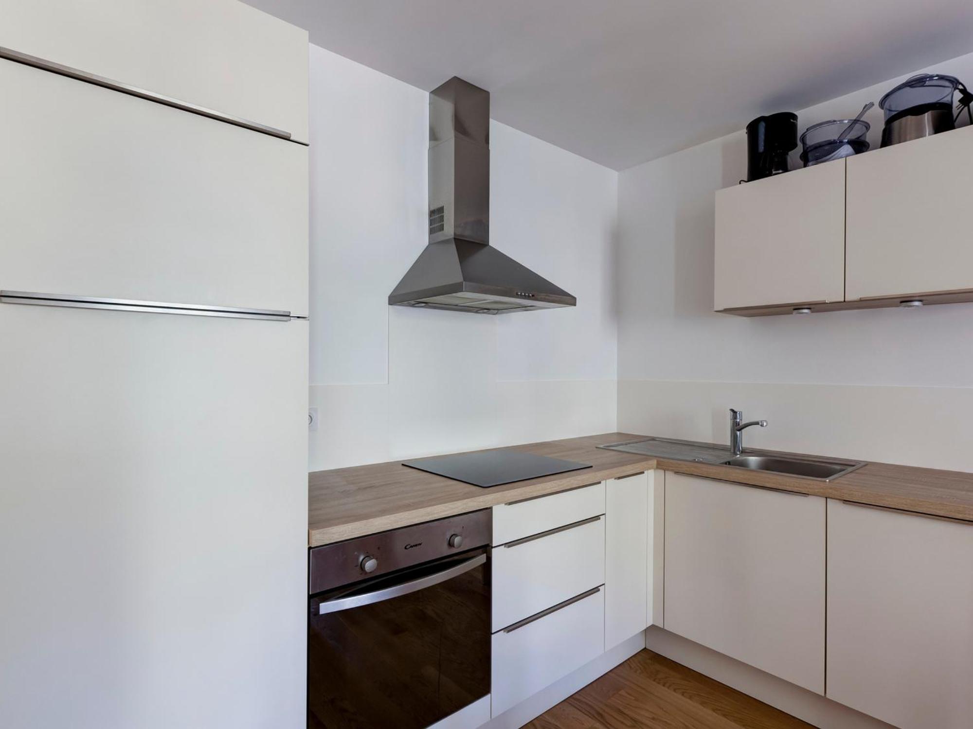 Appartement Neuf 2* Au Centre De Brides Avec Terrasse, Proche Telecabines Et Commerces - Fr-1-512-41 Exterior foto